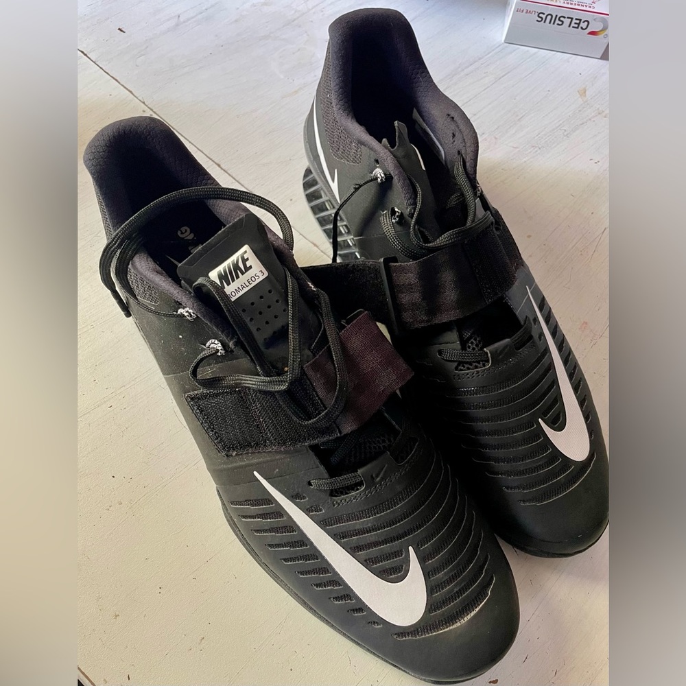 Nike Romaleos 3 Weightlifting Squat Lifters size 15 Black